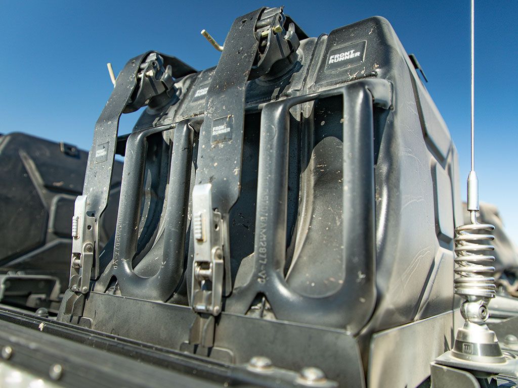 Front Runner Double Jerry Can Holder
