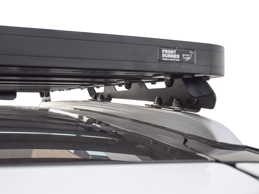 Front Runner Land Rover Discovery 5 (L462) Slimline II Roof Rack Kit